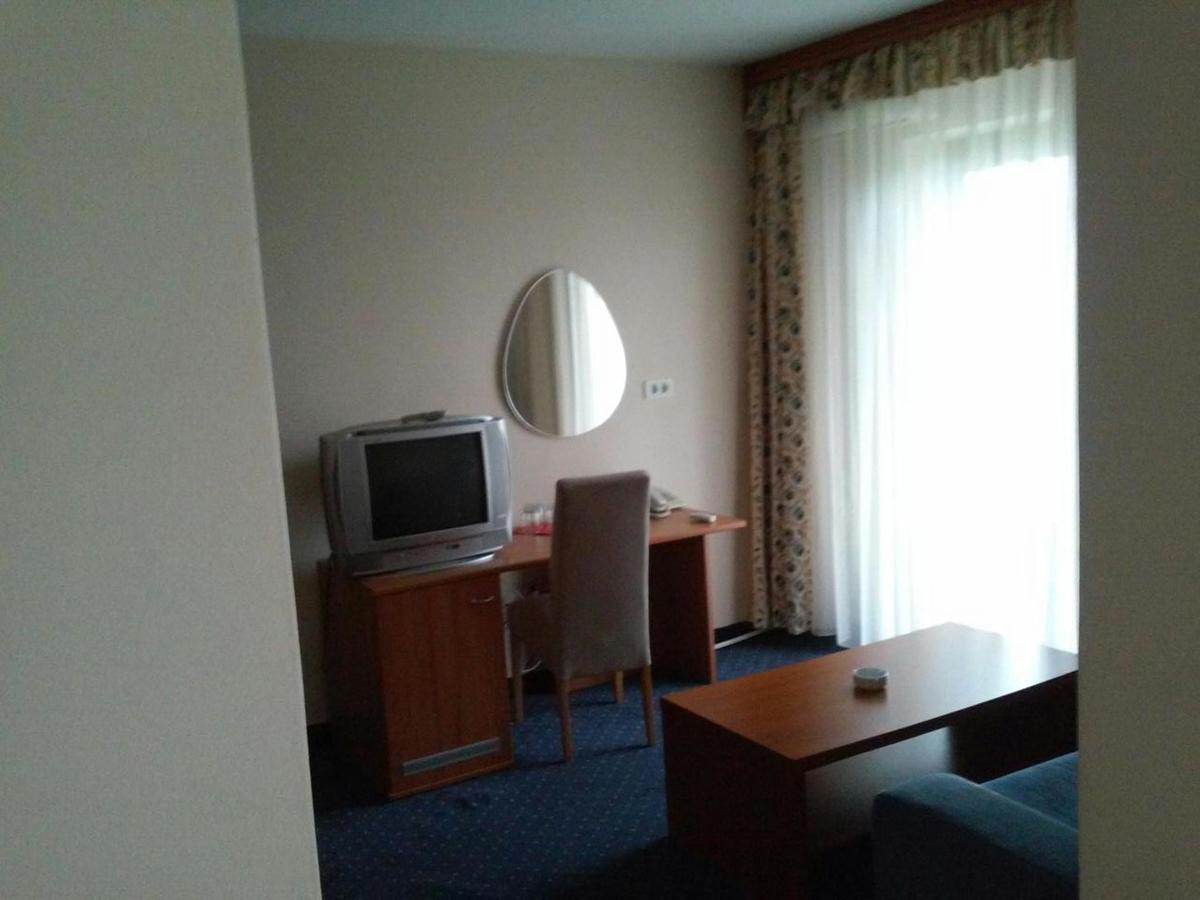 Hotel Monument Mrakovica Екстериор снимка